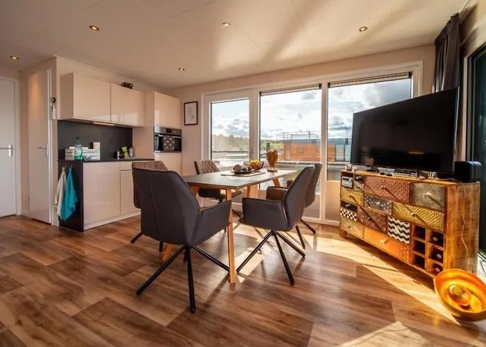 船屋 Hausboot Skyline Klitten