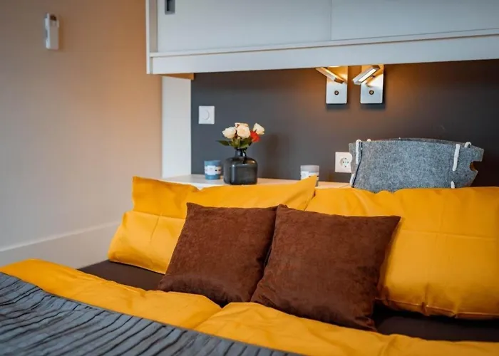 船屋 Hausboot Skyline Klitten